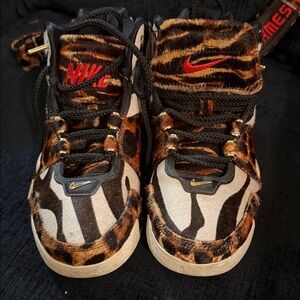 Nike Zoom LeBron 2 LX “Beast” Size 7.5 | Zebra Leopard